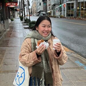 Meet your Posher, Melina